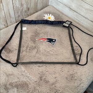 🇺🇸 NE Patriots 🏈 Clear Stadium Backpack/Bag with Black Drawstring, NWT 🏈